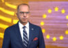 Cła Trumpa uderzają w Europę. UE zapowiada reakcję, ale wciąż nie wypracowała wspólnej strategii